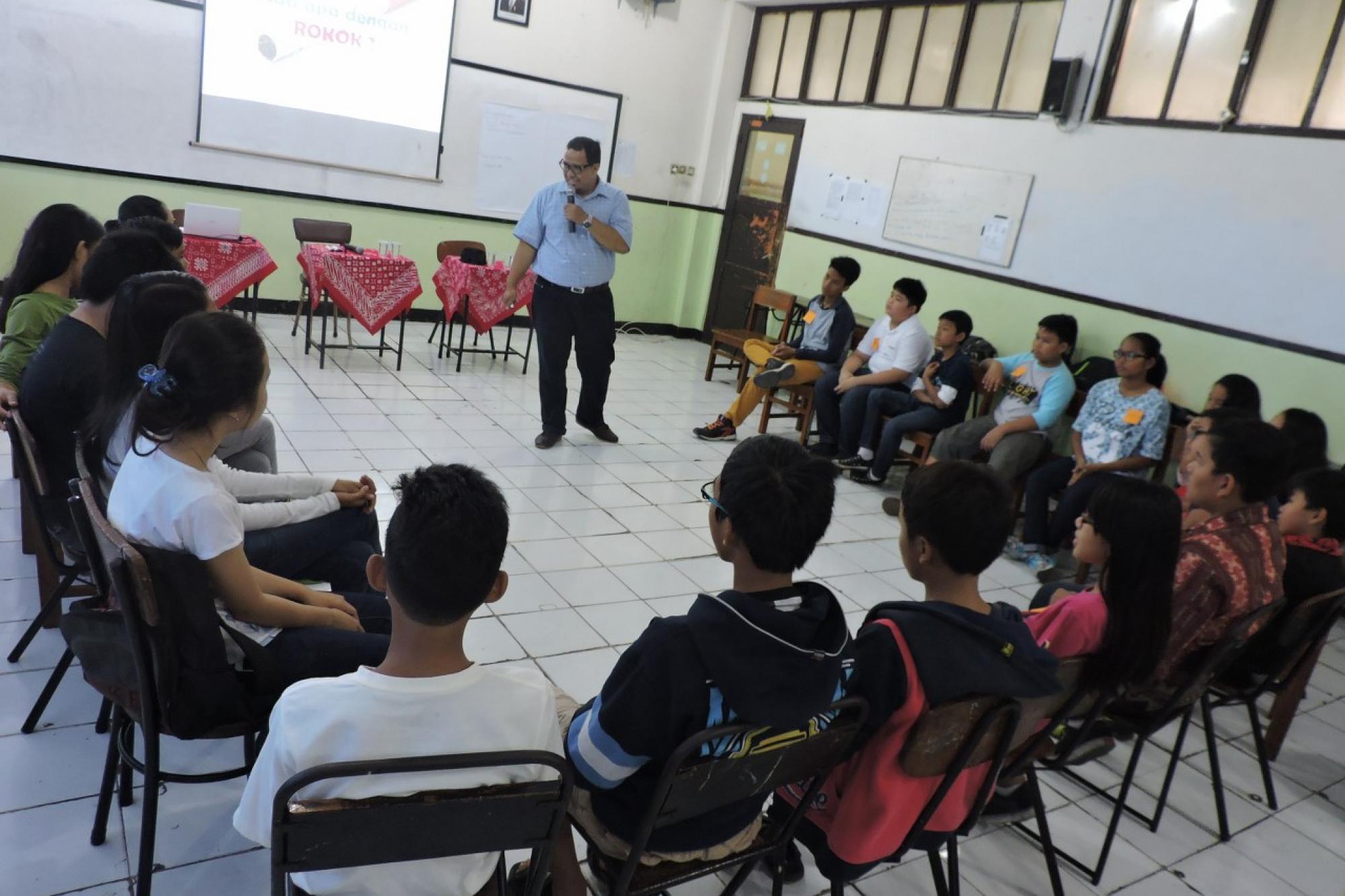 Aksi Penolakan Iklan Rokok SMP Budhaya III Santo Agustinus Jakarta