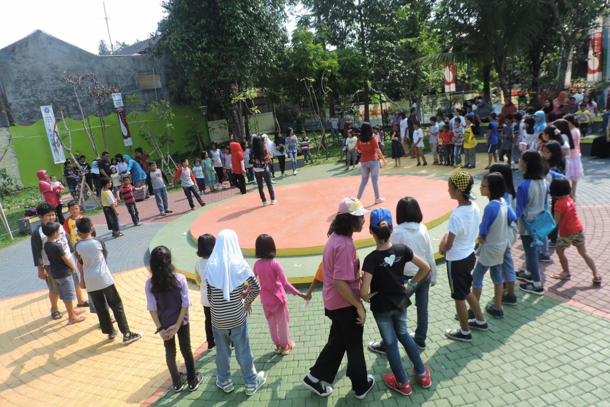 Taman Ramah Anak Tanpa Iklan Rokok