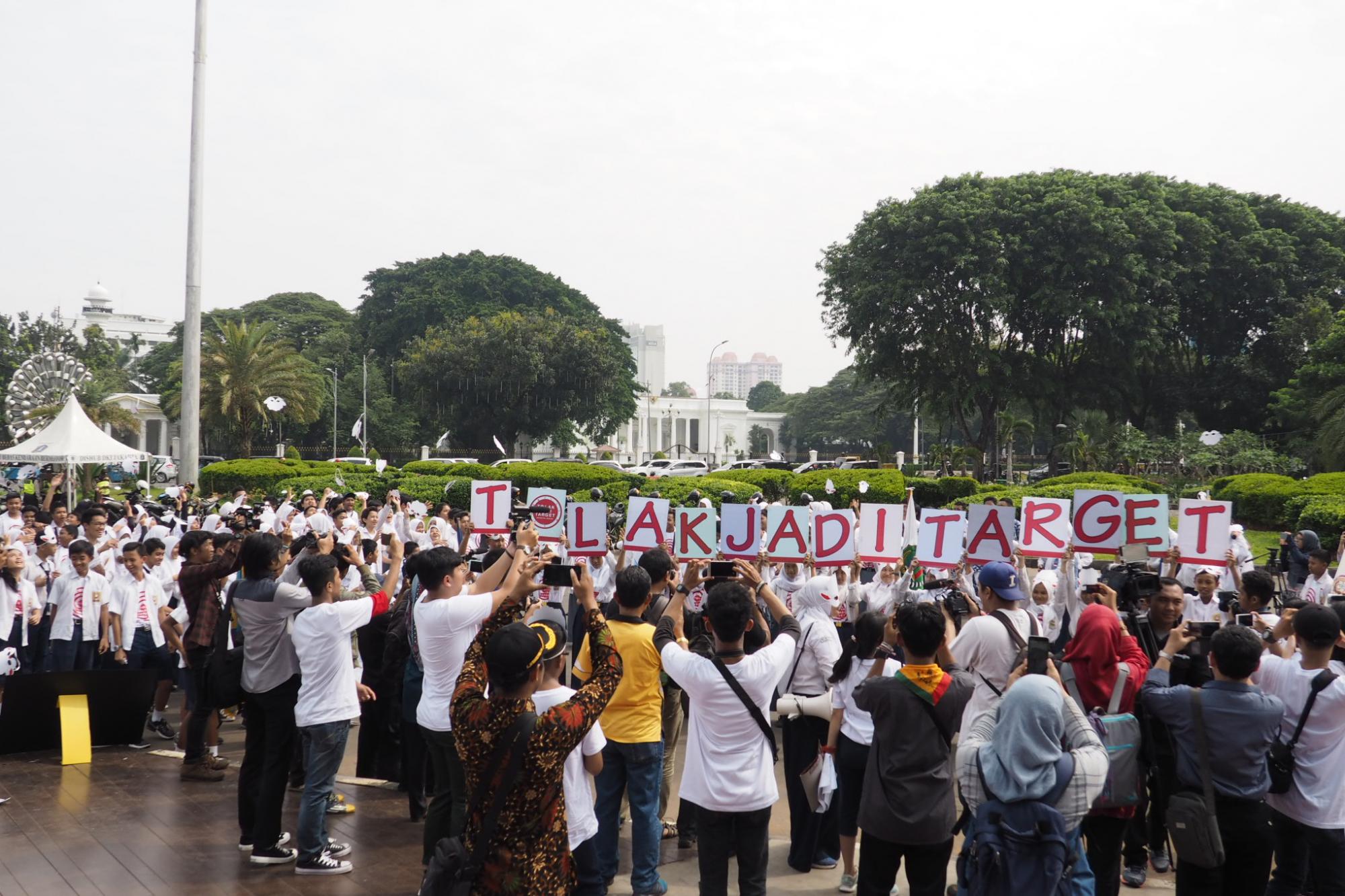 Aksi #TolakJadiTarget: Perusahaan Rokok, Serigala Berbulu Domba
